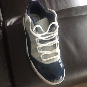 Jordan 11 low